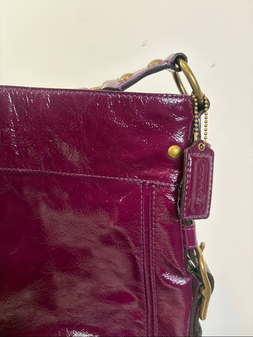 Plum Large/XL Coach 2008 Zoe Patent Leather Hobo Y2K Shiny Slouch It Girl Bag - Picture 7 of 9